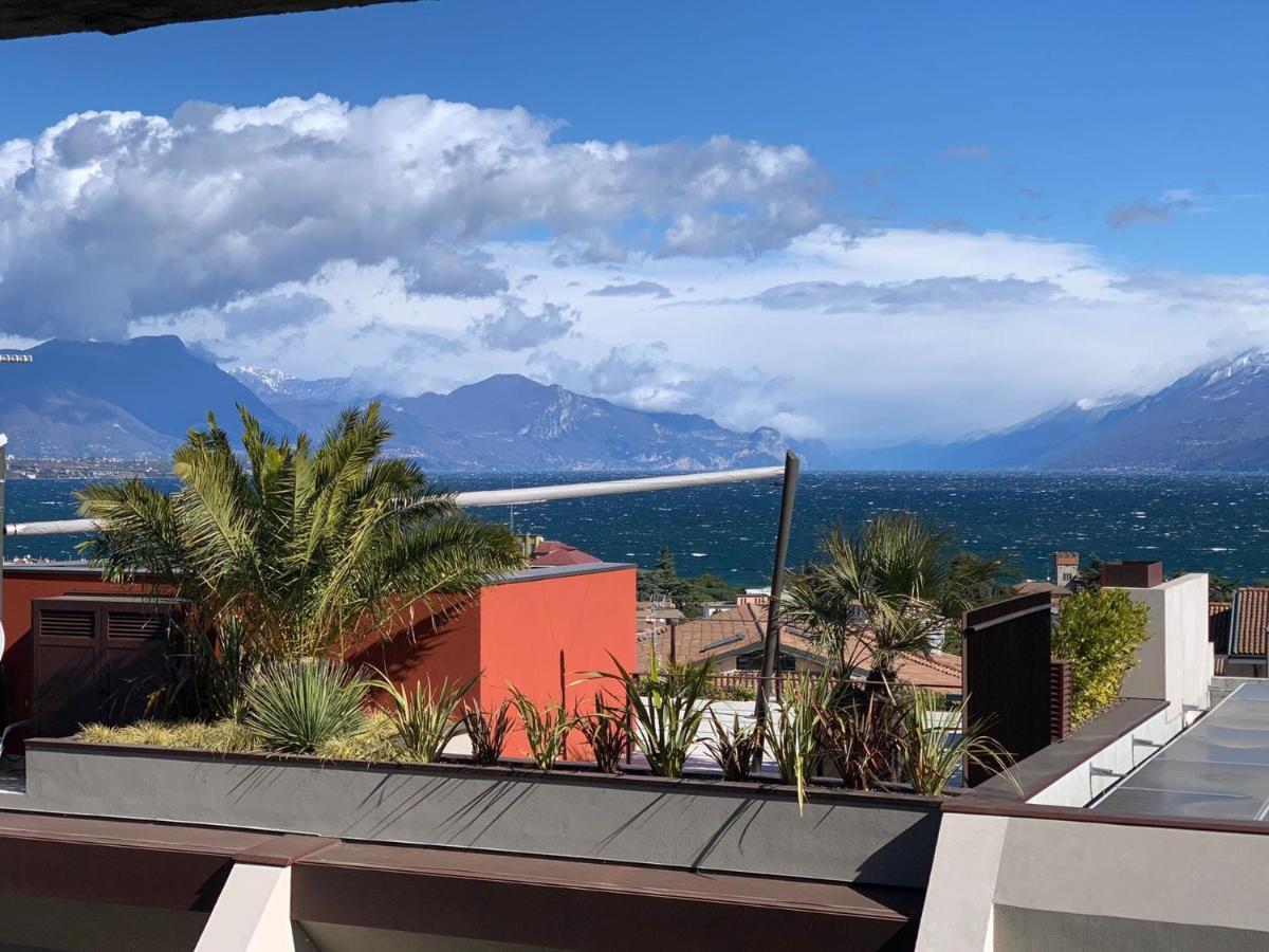 Panoramapartment Desenzano del Garda Eksteriør bilde