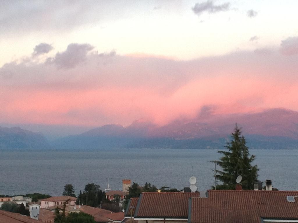 Panoramapartment Desenzano del Garda Eksteriør bilde